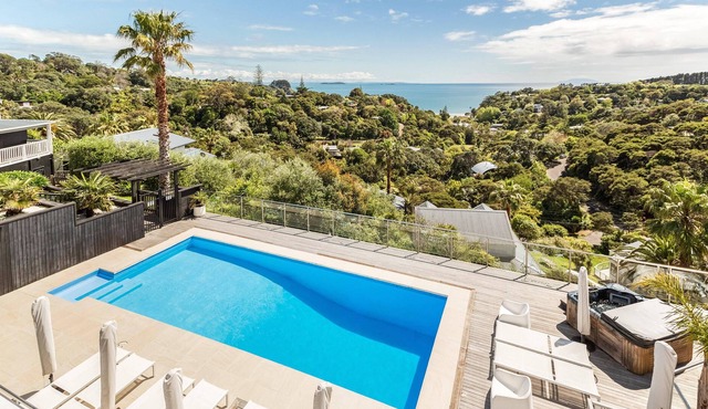 Palm Beach Oasis, Dble Kayak, SKYTV, Wifi & maybe a car too?