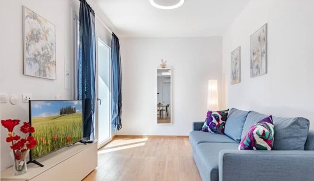 Penthouse-view tower-new-solarium-1km center-park in Pisa