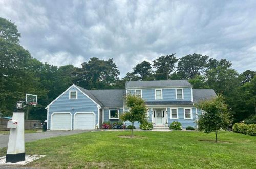 Rare Cape Cod Find in Brewster