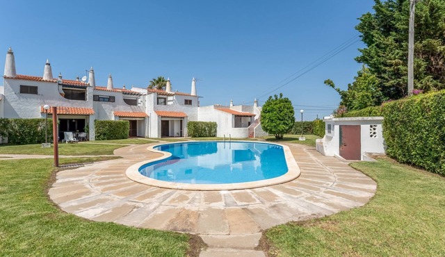 Retiro T2 c/Piscina em Porches por Lovelystay in Alporchinhos