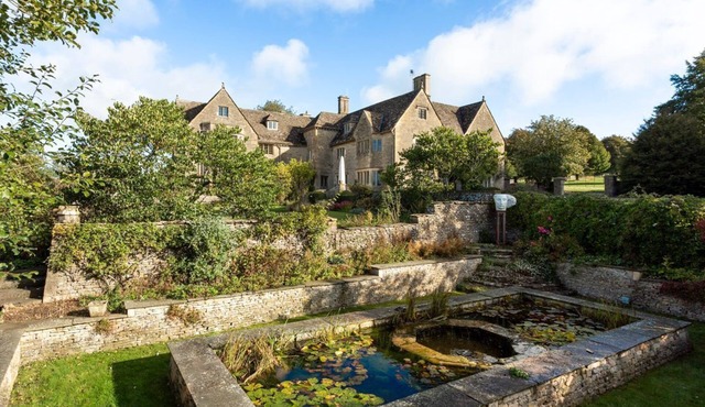 Rissington Hill House & Stables