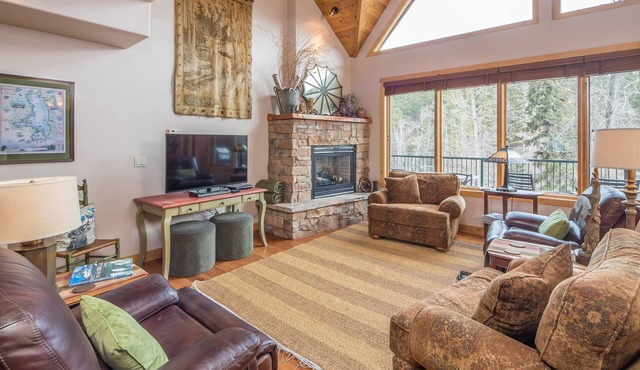 Riverfront Bigfork Condo w/AC - Steps to Downtown, Stunning Swan River Views & Fireplace in Bigfork