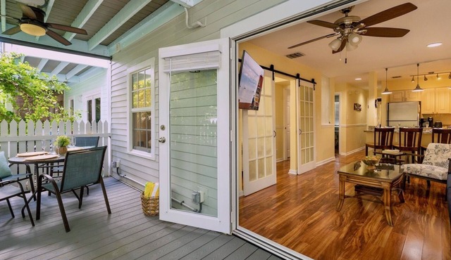 *SALTWATER HARMONY @ THE ANNEX* Condo & Pool + Last Key White Glove Service. in Key West