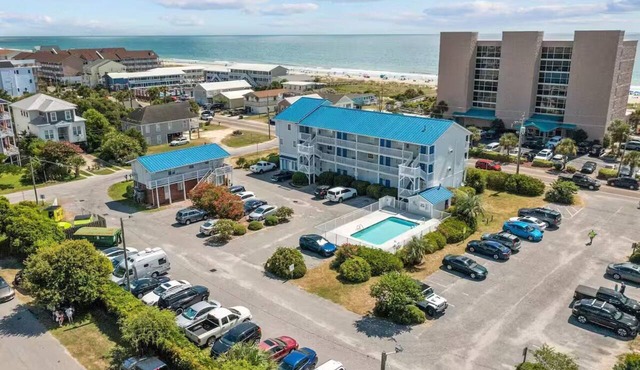 ~ SeaMist Seas ~ September Dates AVAIL - Pool, Steps to Oceanfront Tiki Bar