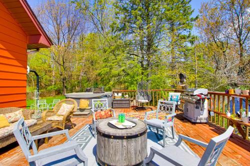 Spacious Duluth Home ~ 4 Mi to Lake Superior! in Duluth