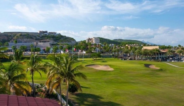 Stunning 1BR Suite Steps to Plaza Italia Square in San José del Cabo