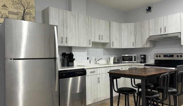 Stylish and Cozy Guest Suite