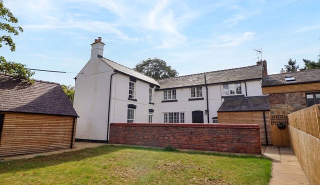The Farmhouse, Weston Rhyn in Oswestry