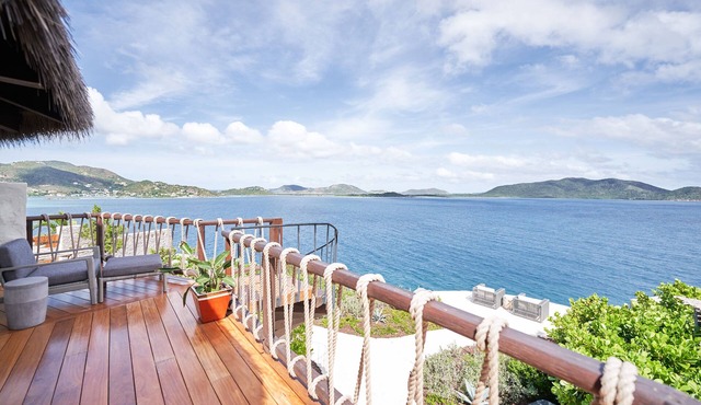Top‑Level Sunrise Oceanview Suite in BVI in Buck Island