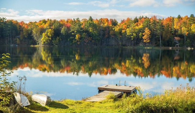 Town Lake Hideaway: Sun, Fun & Lakeside Bliss – Your Perfect Summer Escape! in Wetmore
