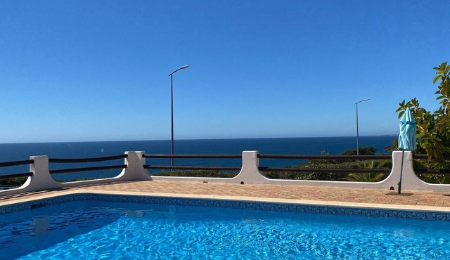Villa AL BAHR - Luxury House, Ocean Views, Air Conditioning, Wifi, (Heated) Pool
