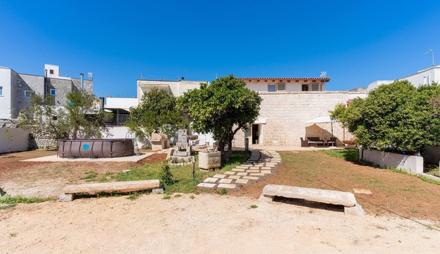 Villa Pussacra by BarbarHouse in Giuggianello