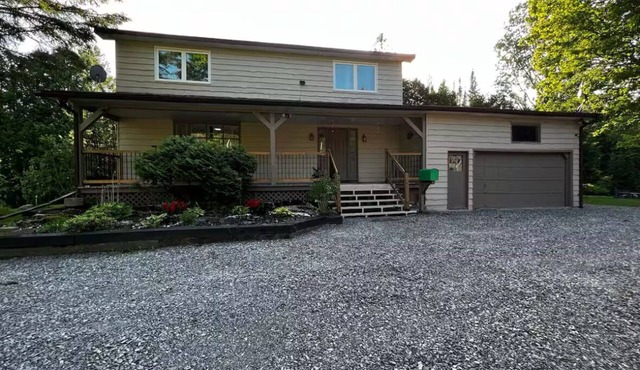 Welcome to Kozykave in Kawartha Lakes