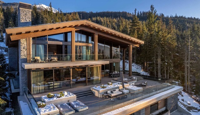 Whistler’s finest luxury chalet with pool & spa in Whistler