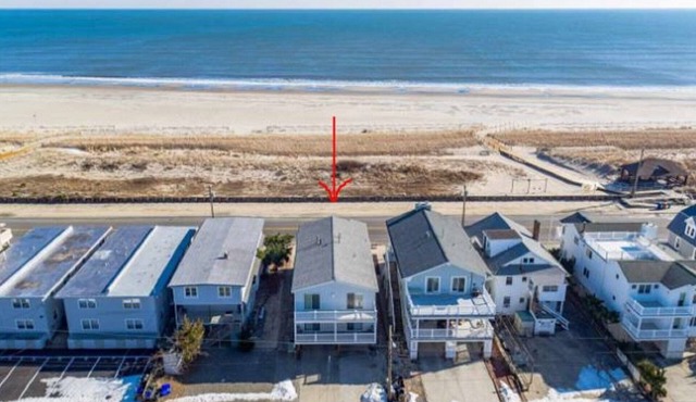 Wow! Perfect OCEAN FRONT with Views. Best Sunrises and Ocean Breeze