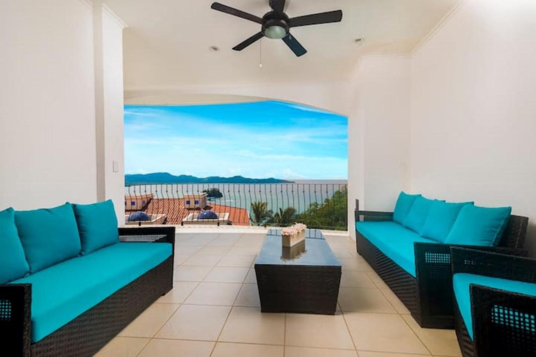 Playa Flamingo House | Playa Flamingo, Stunning Sunset View Condominium Flamingo Towers 17