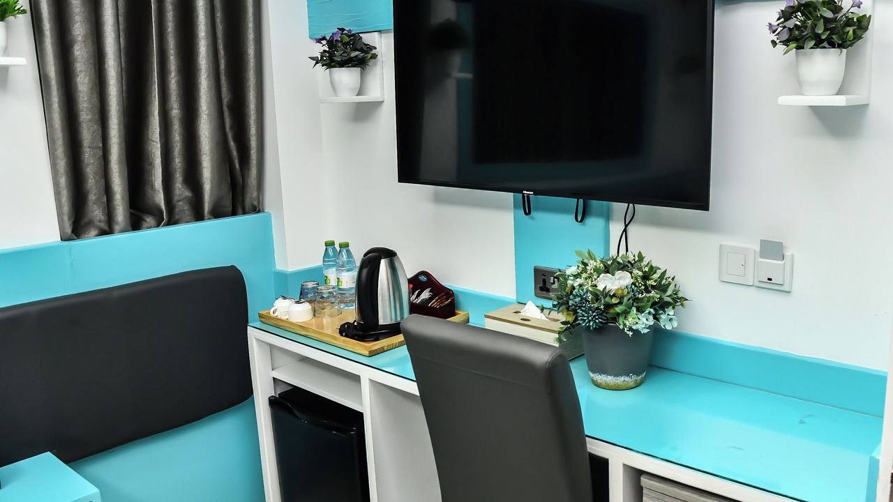 Photo of Bedroom in Male