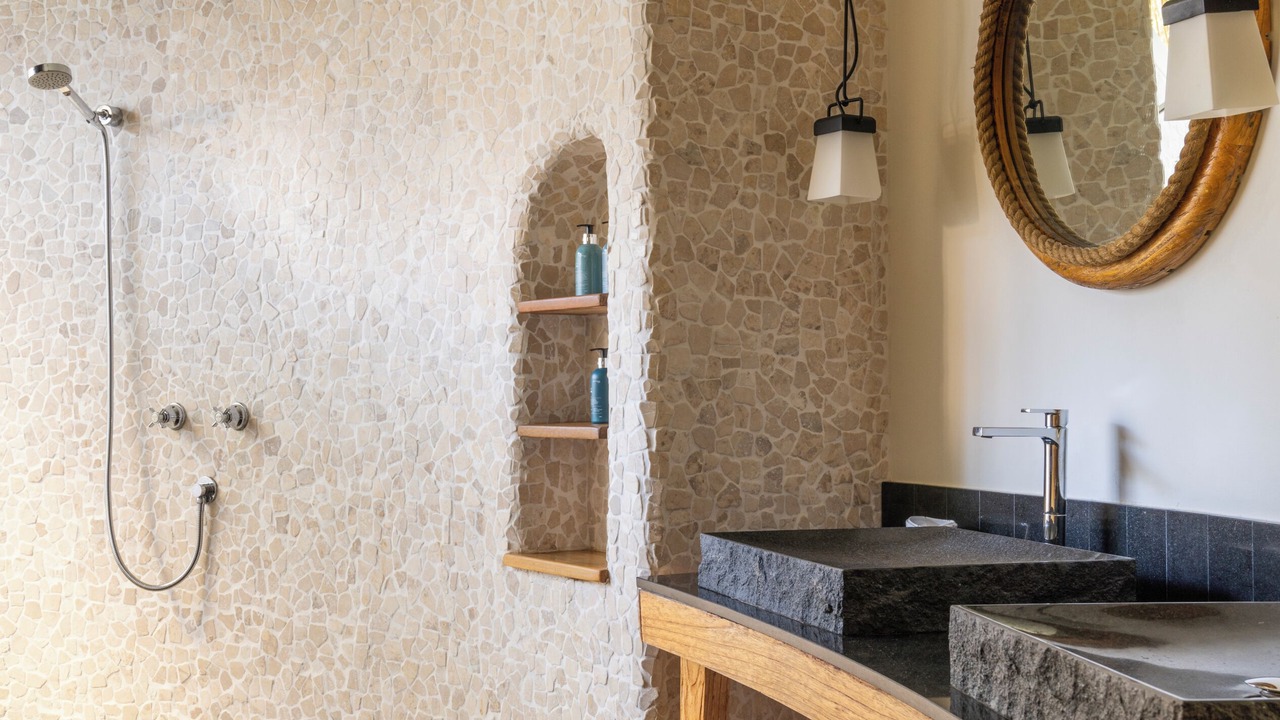 Photo of Bathroom in Moofushi Island