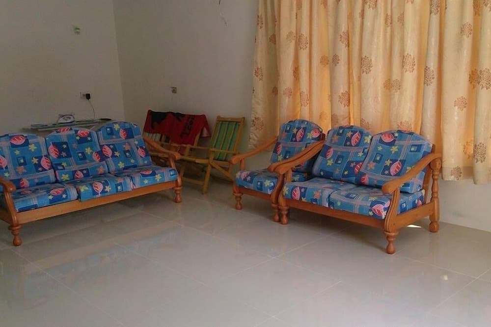 Photo of Livingroom in Huraa