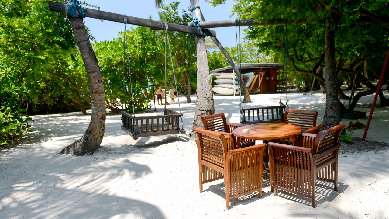 Photo of Others in Emboodhoo