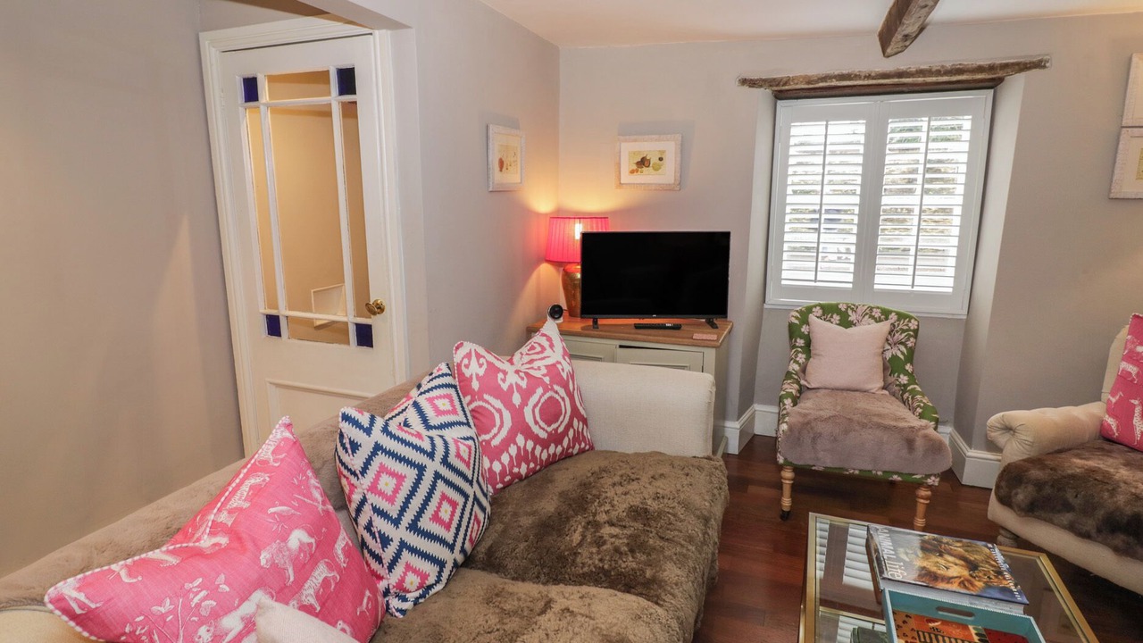 Photo of Livingroom in Tetbury