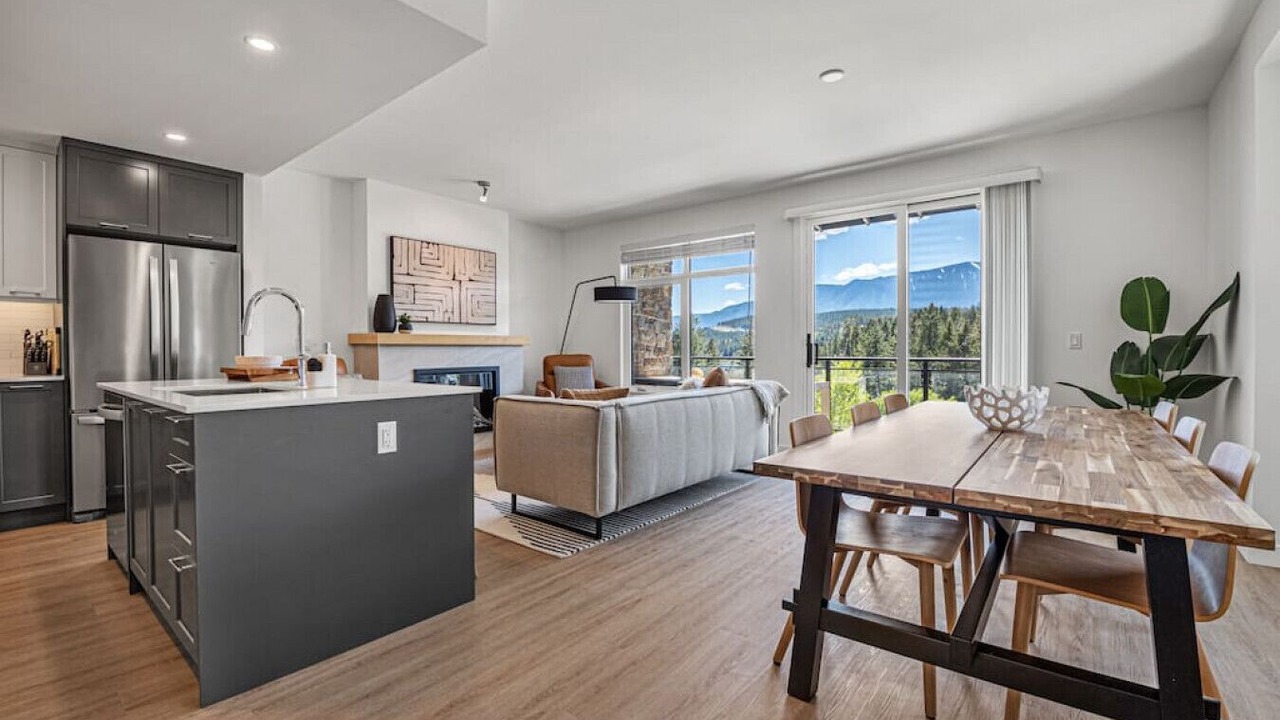 Photo of Others in Invermere