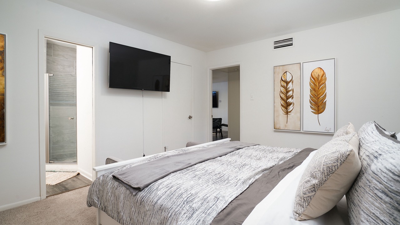 Photo of Bedroom in North San Antonio - SAT