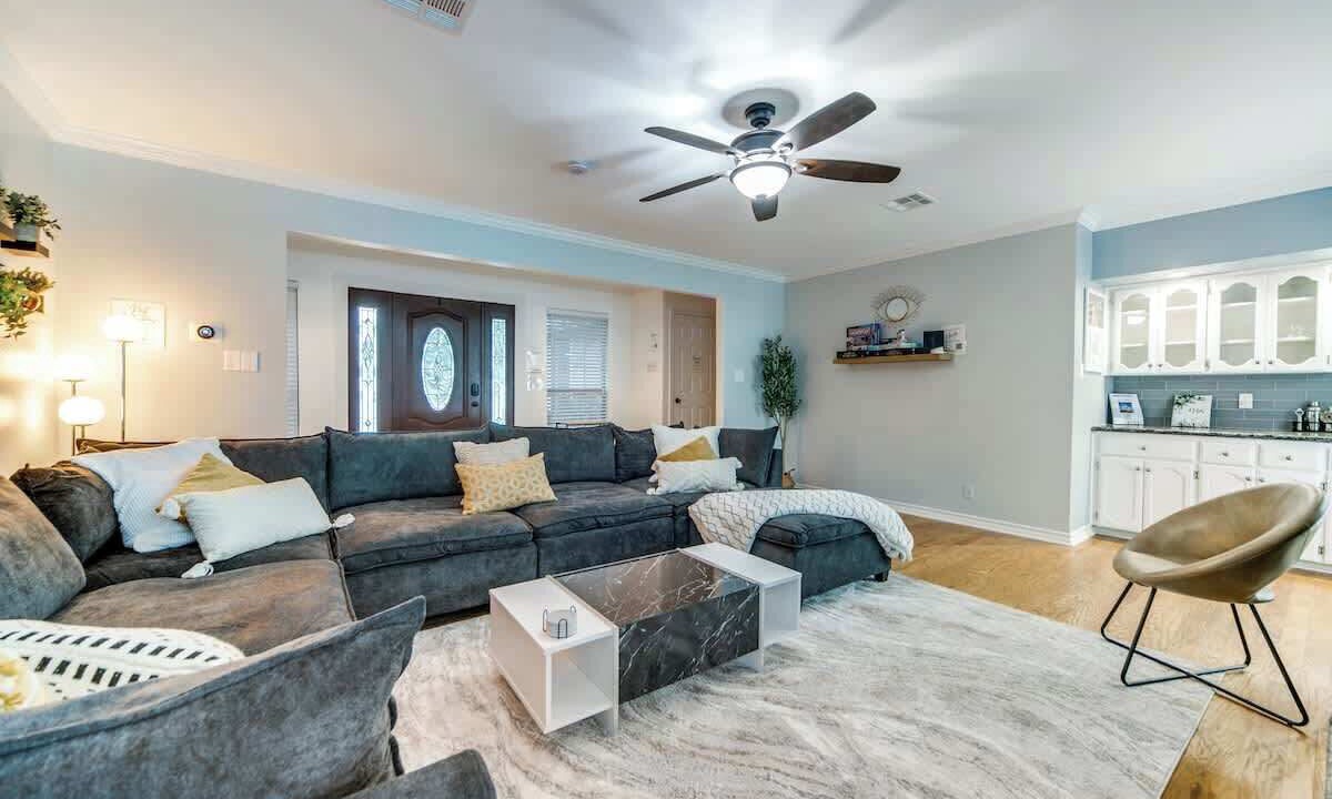 Photo of Bedroom in North San Antonio - SAT