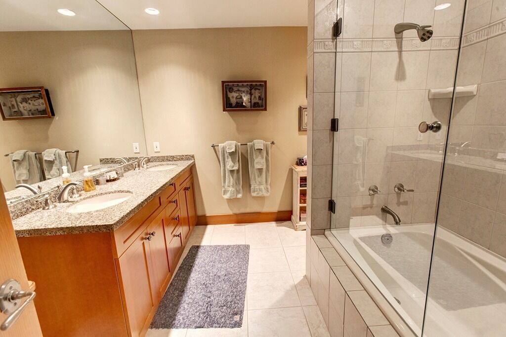 Photo of Bathroom in Upper Village