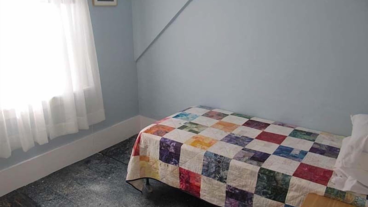 Photo of Bedroom in Commercial Street