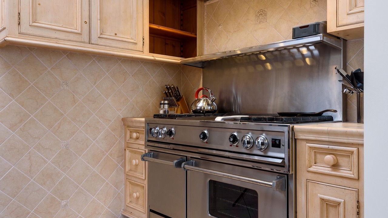 Photo of Kitchen in Historic Downtown Santa Barbara