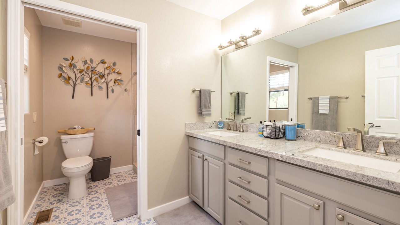 Photo of Bathroom in Munds Park