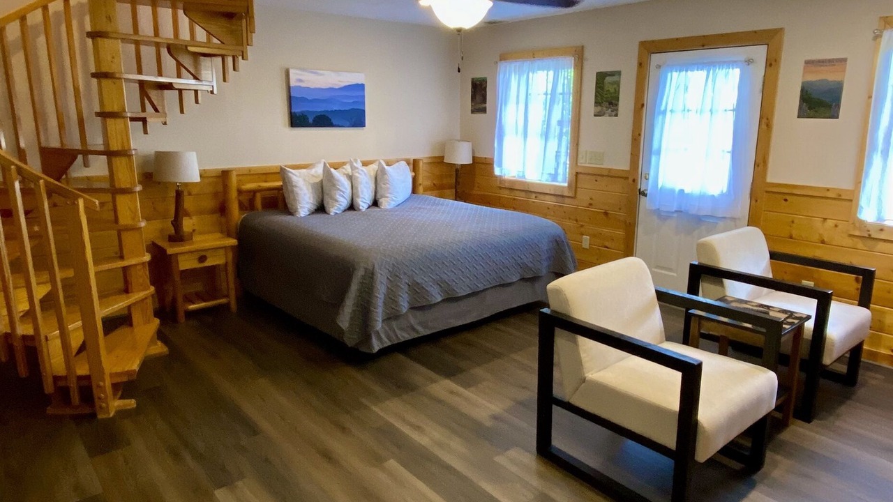 Photo of Bathroom in Wears Valley
