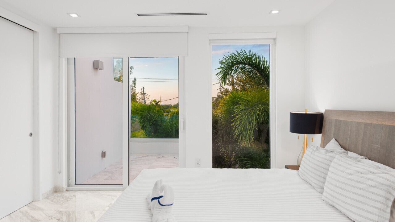 Photo of Bedroom in North Bay Village