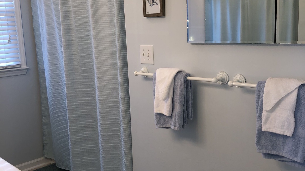 Photo of Bathroom in Emerald Isle