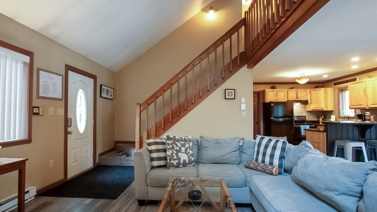 Photo of Livingroom in Albrightsville