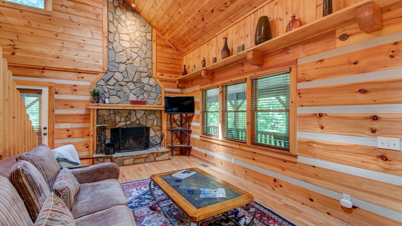 Photo of Livingroom in Boone
