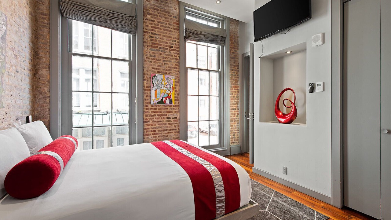 Photo of Bedroom in Central Business District