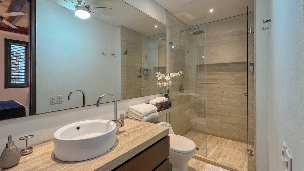 Photo of Bathroom in Cartagena Walled City