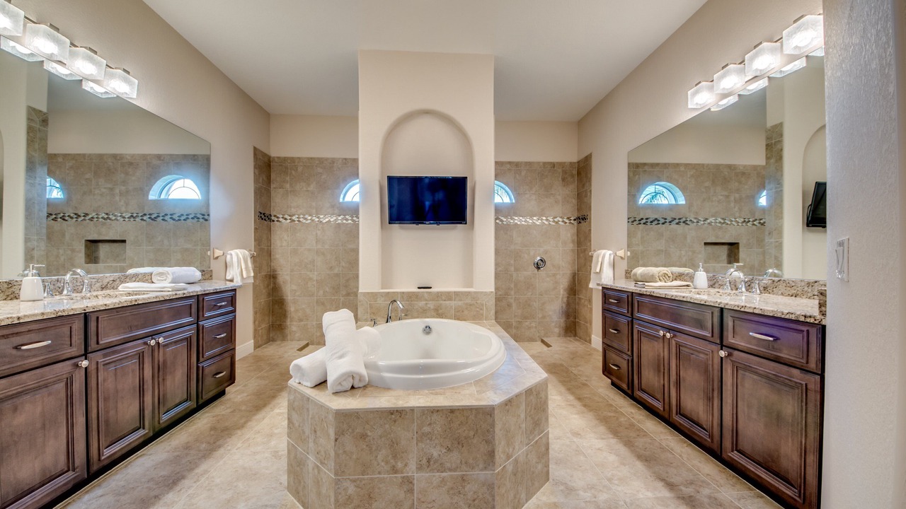 Photo of Bathroom in Yacht Club