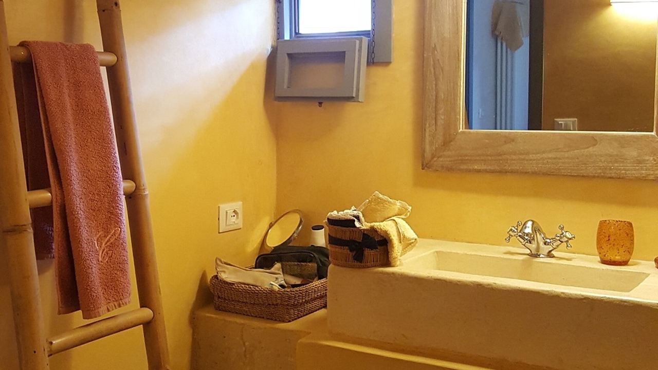 Photo of Bathroom in Surano