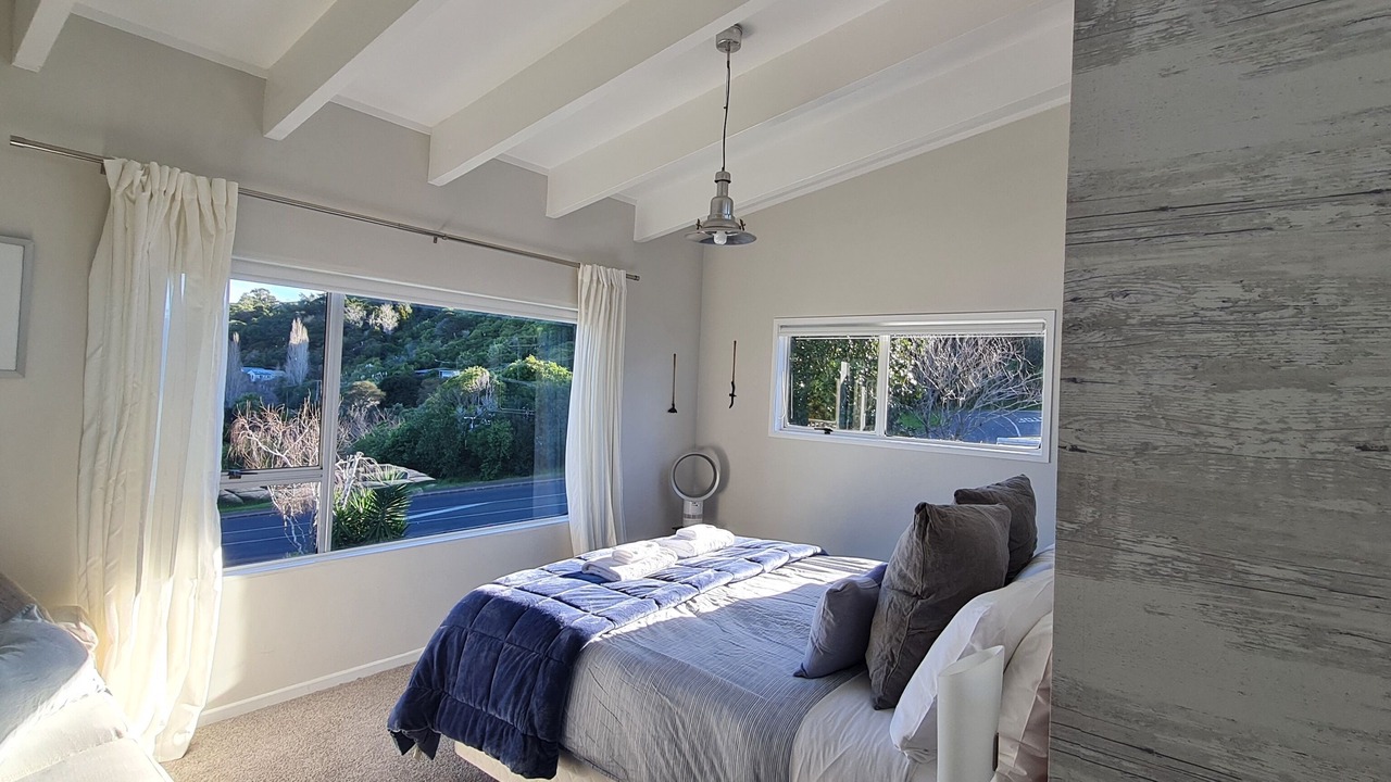Photo of Bedroom in Surfdale
