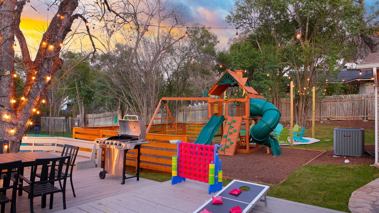 Photo of Outdoor in Oak Park - Northwood