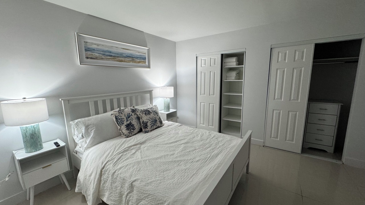 Photo of Bedroom in North Bay Village