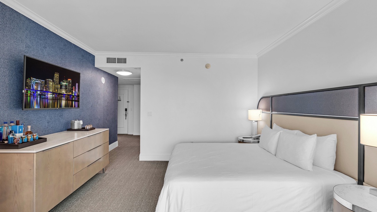 Photo of Bedroom in Mid Beach