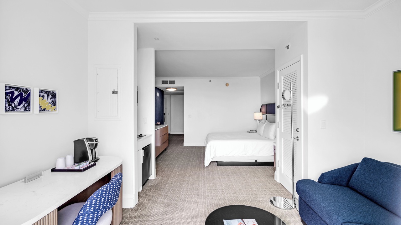 Photo of Bedroom in Mid Beach