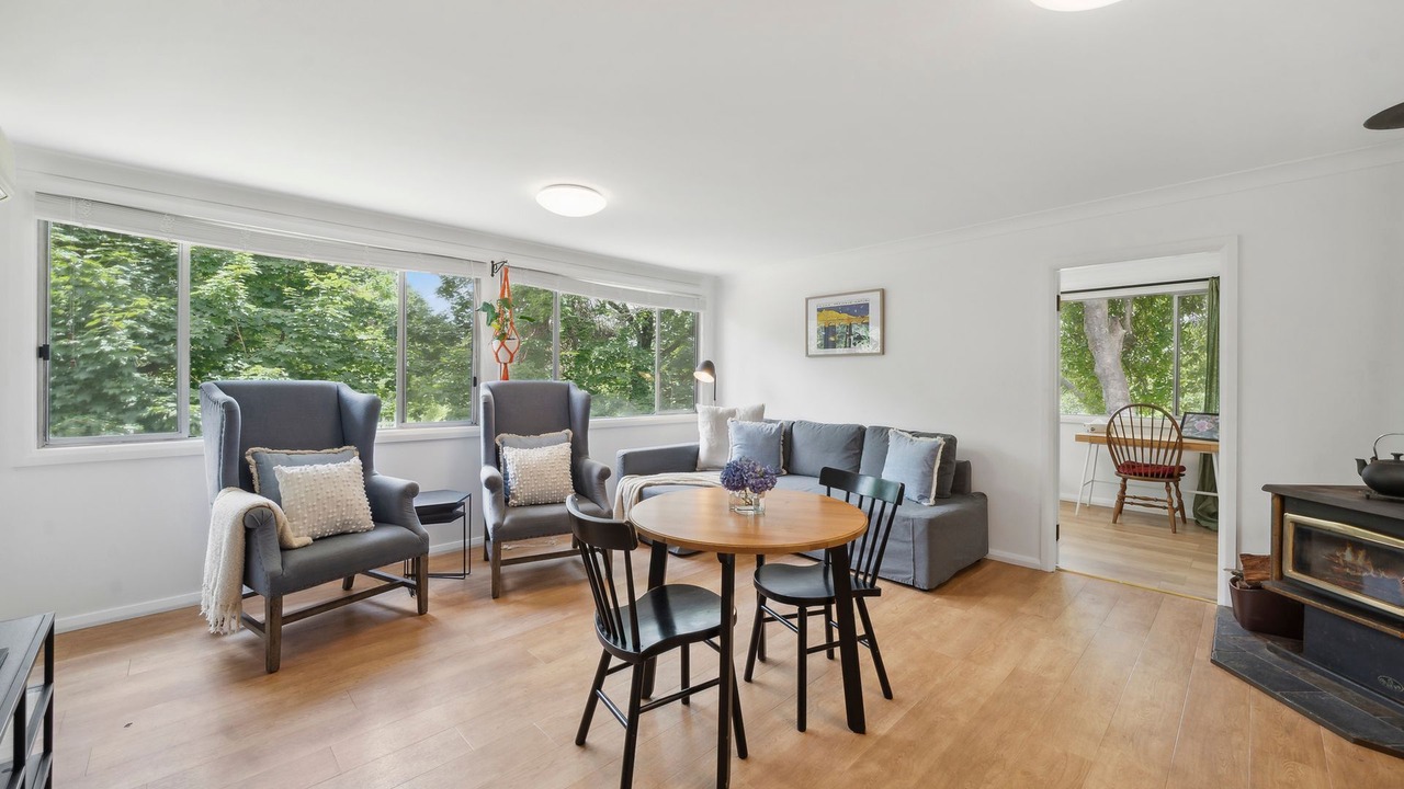 Photo of Livingroom in Wentworth Falls