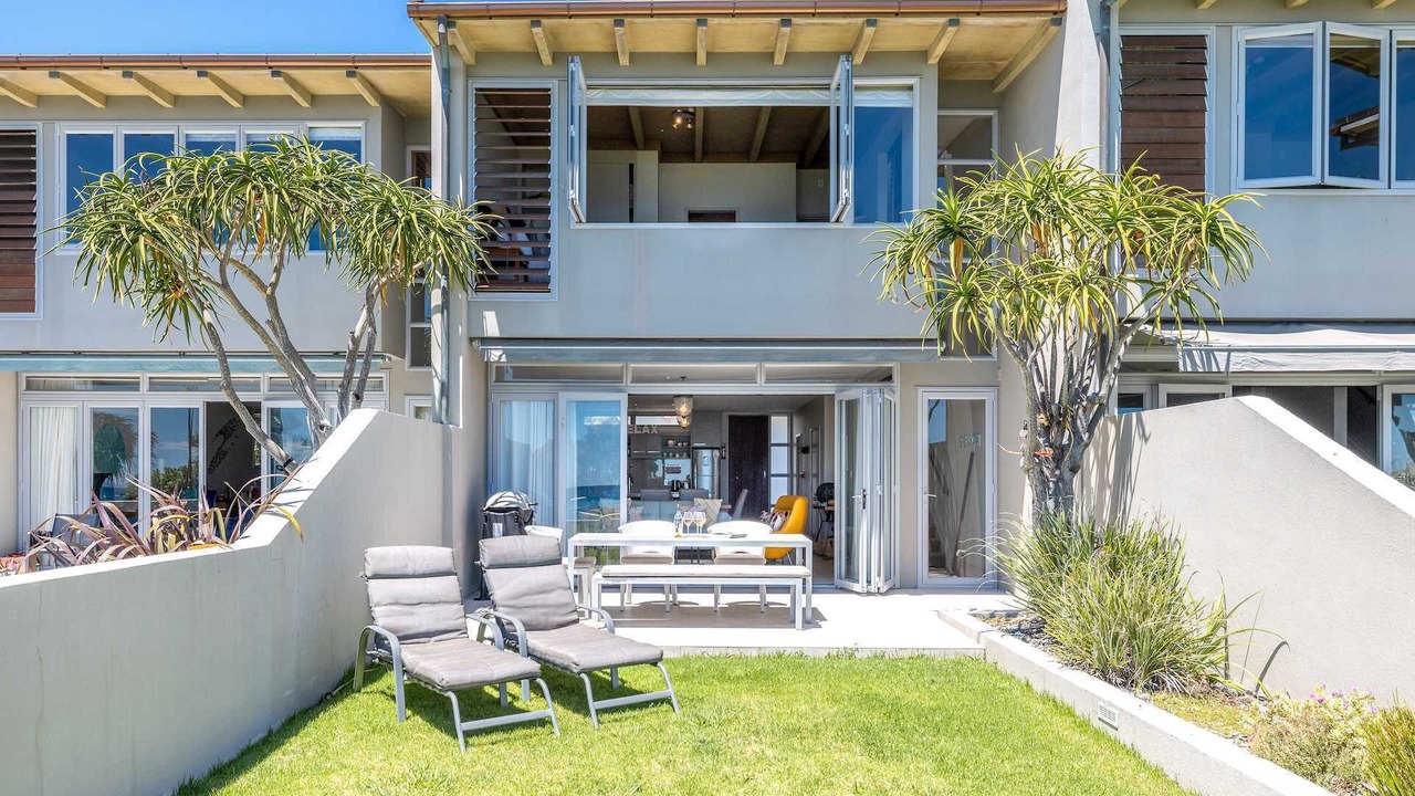 Photo of Patio Balcony in Onetangi