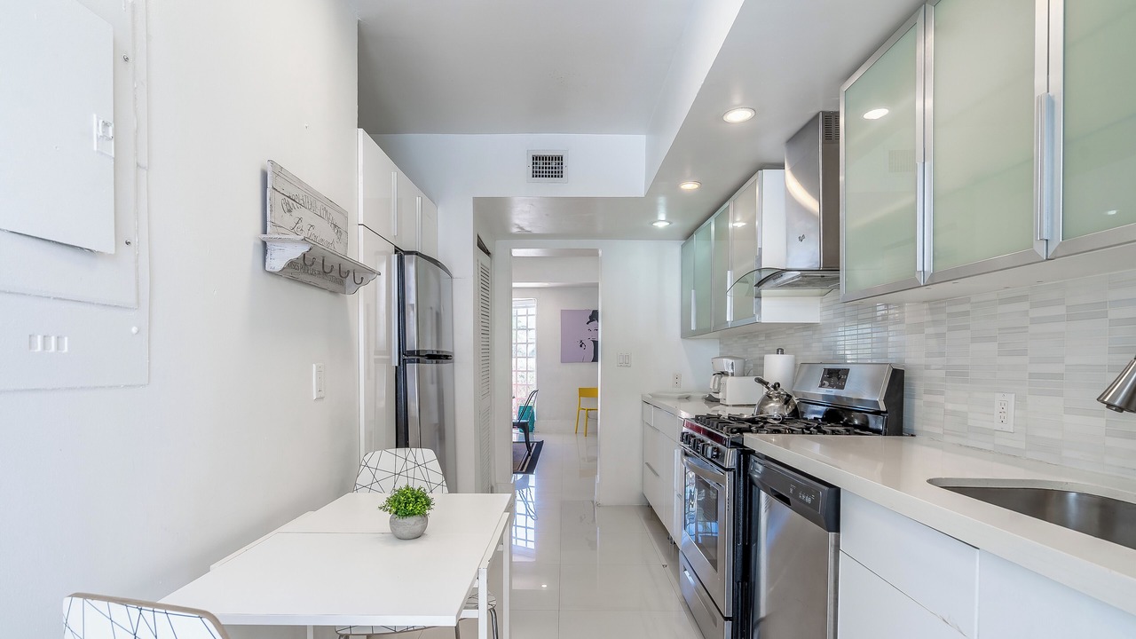 Photo of Kitchen in West Avenue