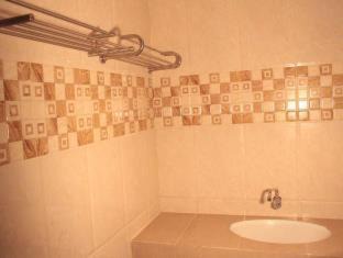 Photo of Bathroom in Dhiffushi